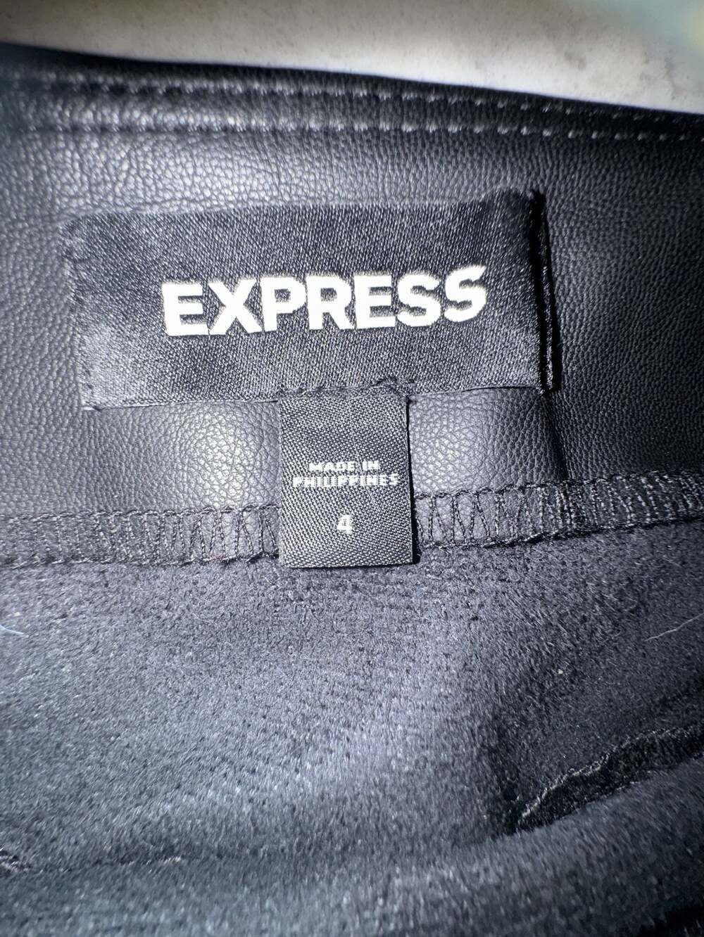 Express Women's Black Faux Leather Midi Skirt Size 4 - Picture 3 of 6